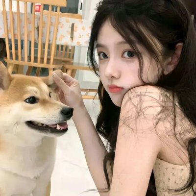 高墙、黑色与帅小伙